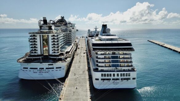 Cruises ships standing on point